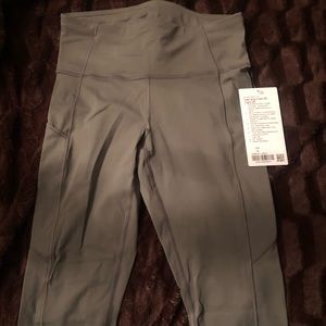 lululemon Fast and Free High Rise Tight 28” size 6